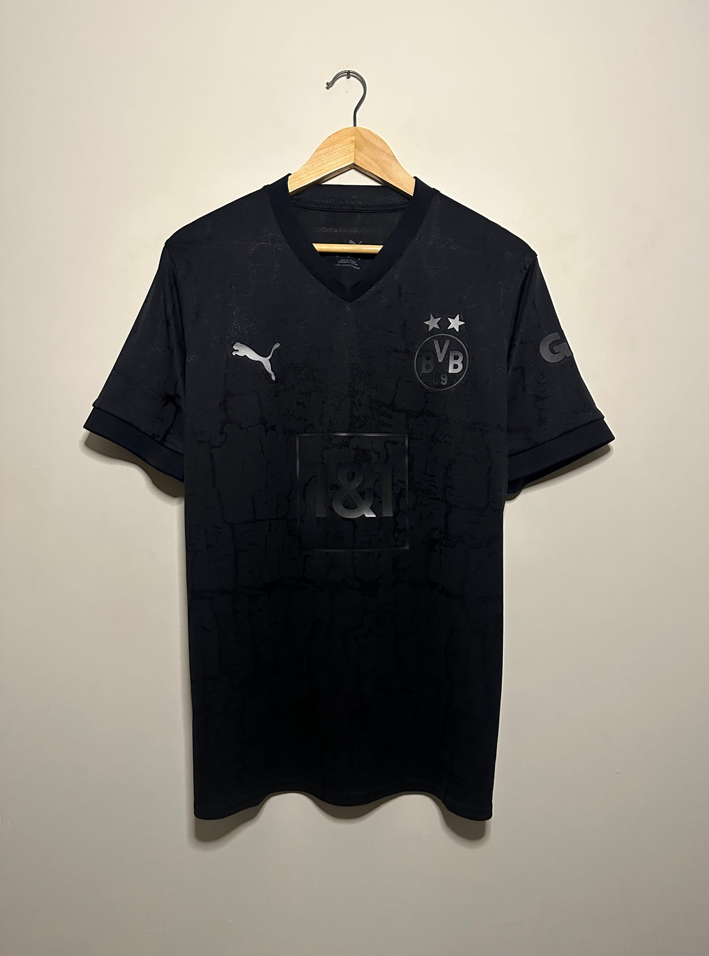 Jude Bellingham Borussia Dortmund 2022-23 special edition football shirt (M)