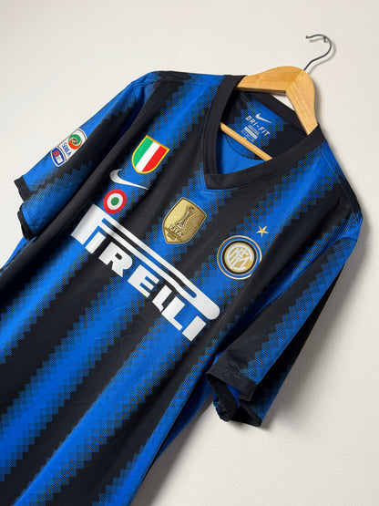 Samuel Eto'o Inter Milan 2010-11 home football shirt (XL)