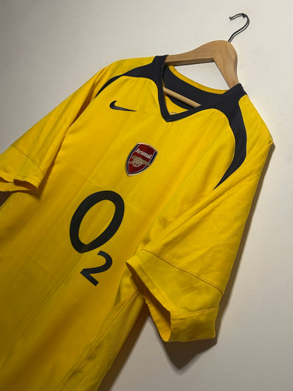 Thierry Henry Arsenal FC 2005-06 away football shirt (L)