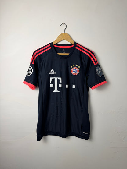 Douglas Costa Bayern Munich 2015-16 third football shirt (S)