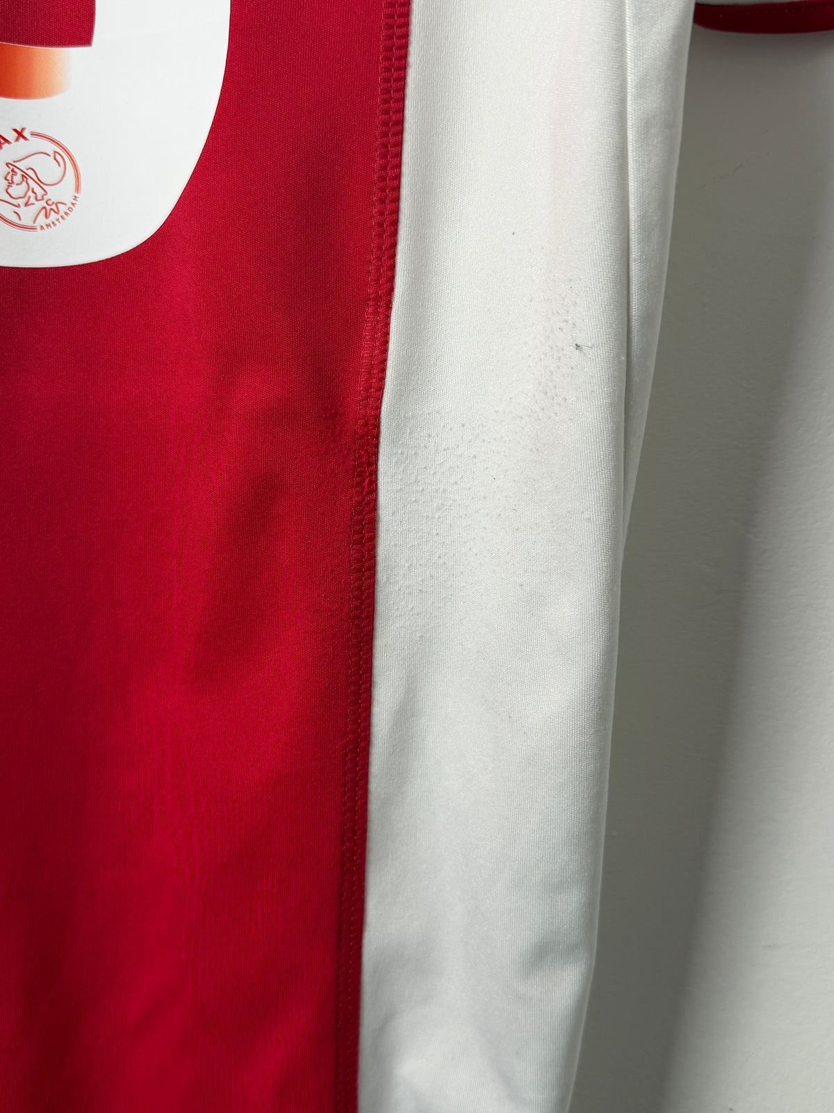 Luis Suarez AFC Ajax 2008-09 home football shirt (M)