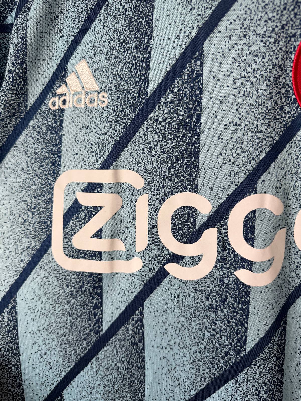 Ryan Gravenberch AFC Ajax 2020-21 away football shirt (M)