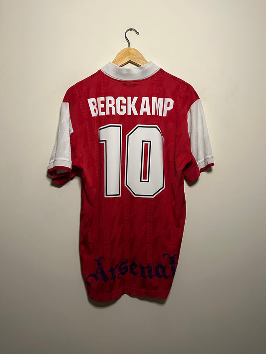 Dennis Bergkamp Arsenal FC 1995-96 home football shirt (M)