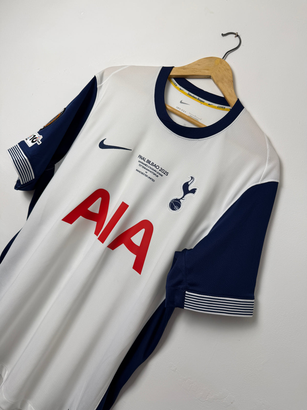 Micky Van De Ven Tottenham Hotspur 2024-25 Europa League final home football shirt (L)