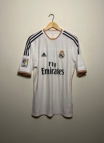Cristiano Ronaldo Real Madrid CF 2013-14 home football shirt (M)