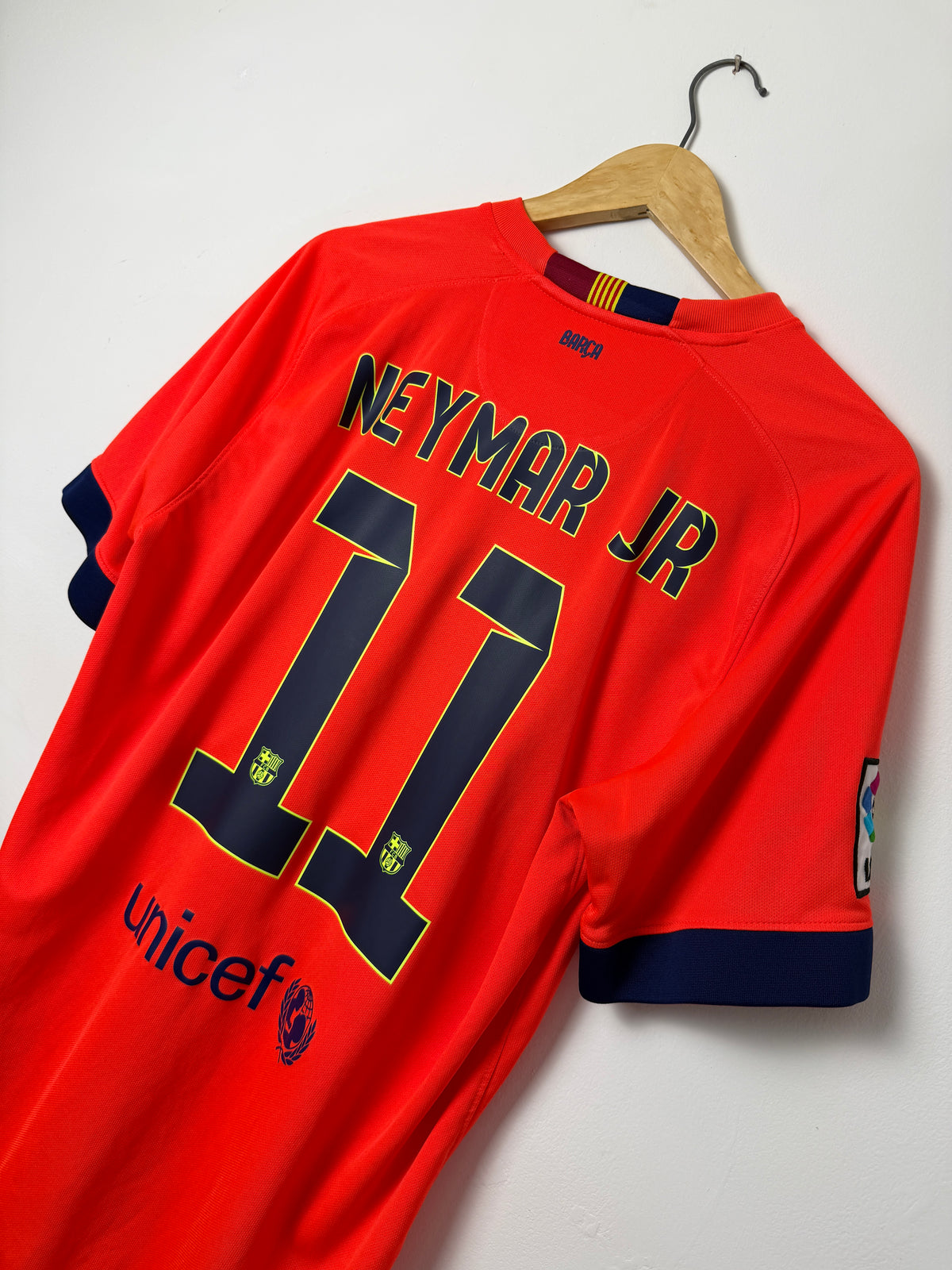 Neymar JR FC Barcelona 2014-15 away football shirt (L)