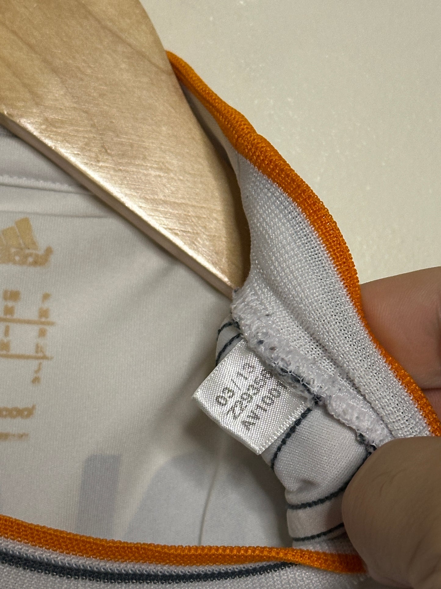 Cristiano Ronaldo Real Madrid CF 2013-14 home football shirt (M)