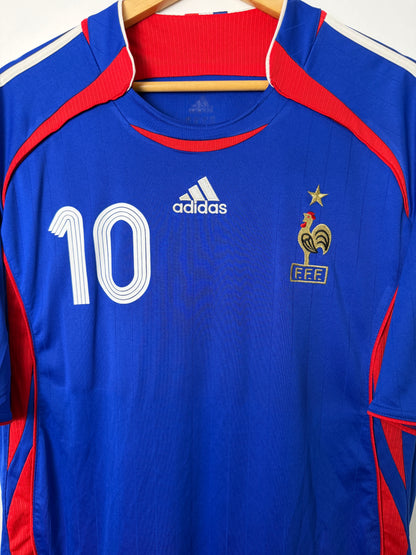 Zinedine Zidane France 2006 World Cup home football shirt (XL)