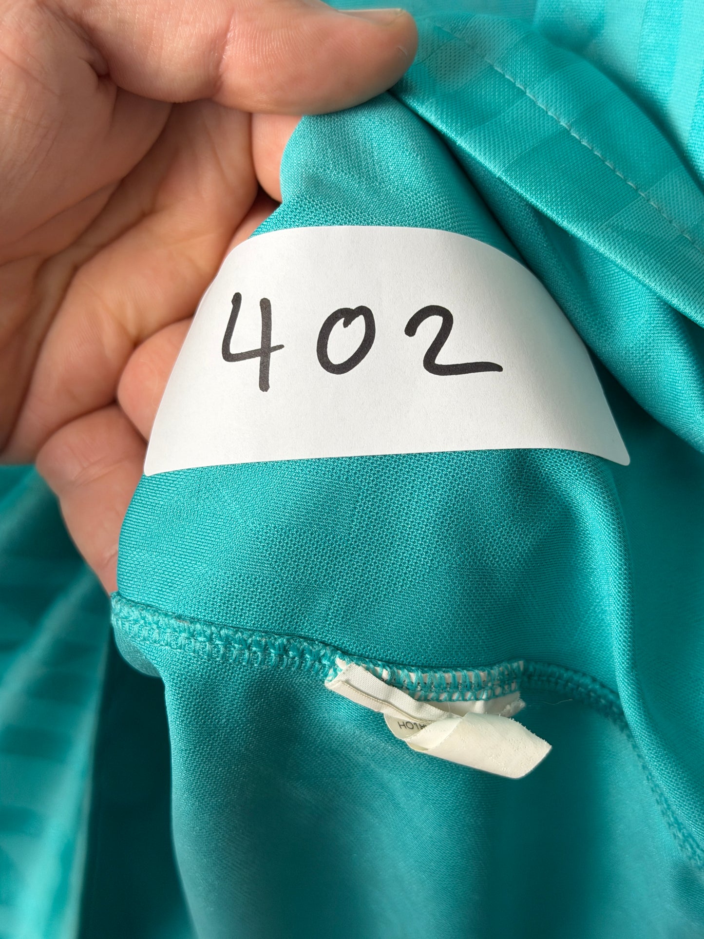 Lionel Messi FC Barcelona 2019-20 third football shirt (M)