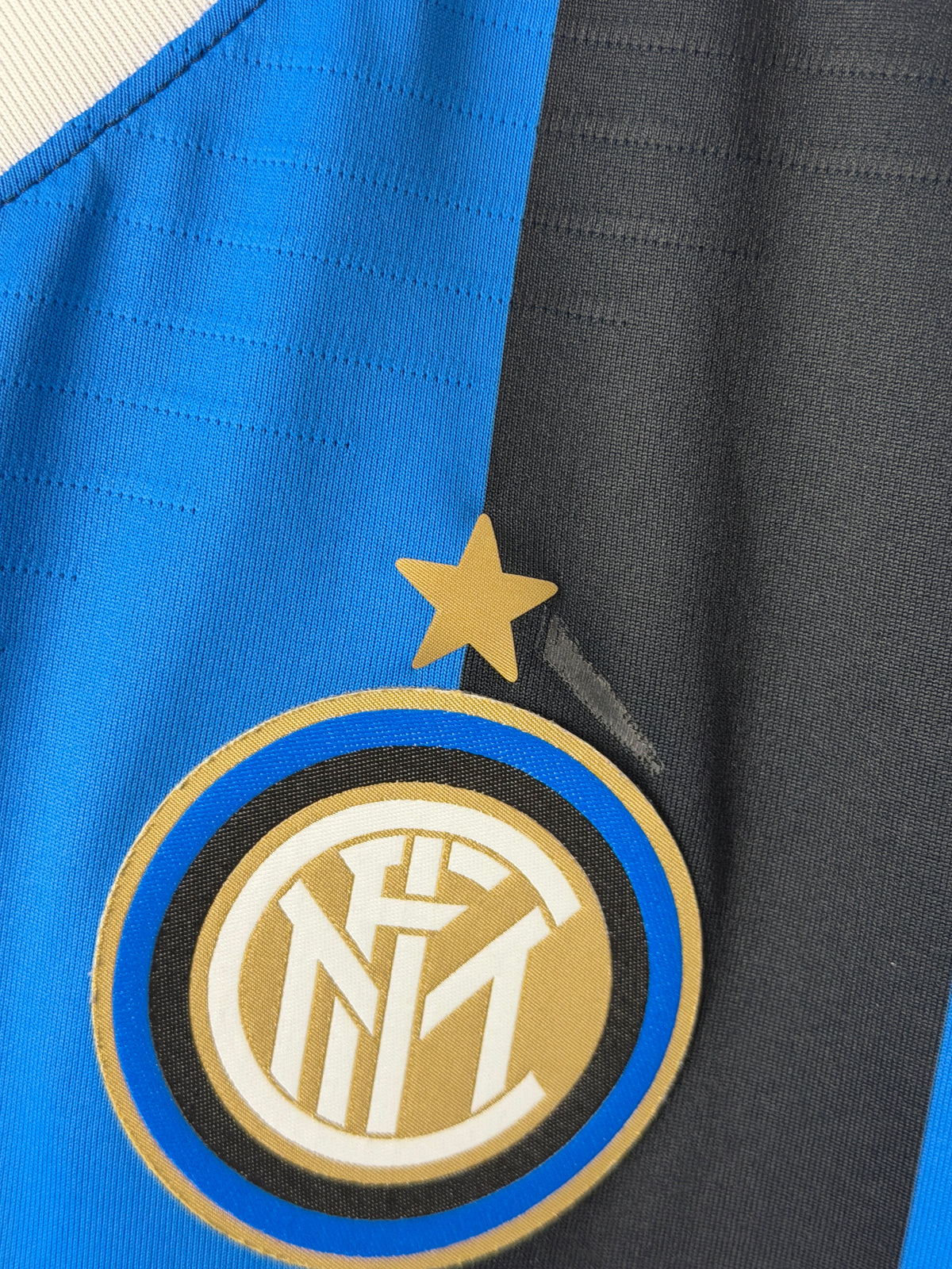 Lautaro Martinez Inter Milan VAPORKNIT 2019-20 home football shirt (XL)