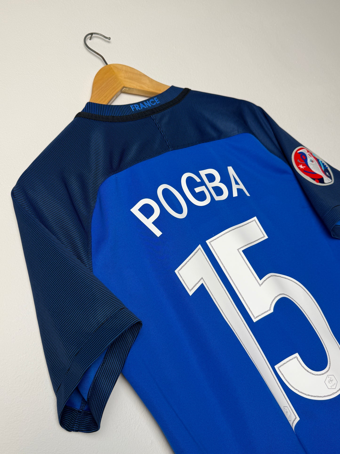 Paul Pogba France 2016 Euro home football shirt (M)