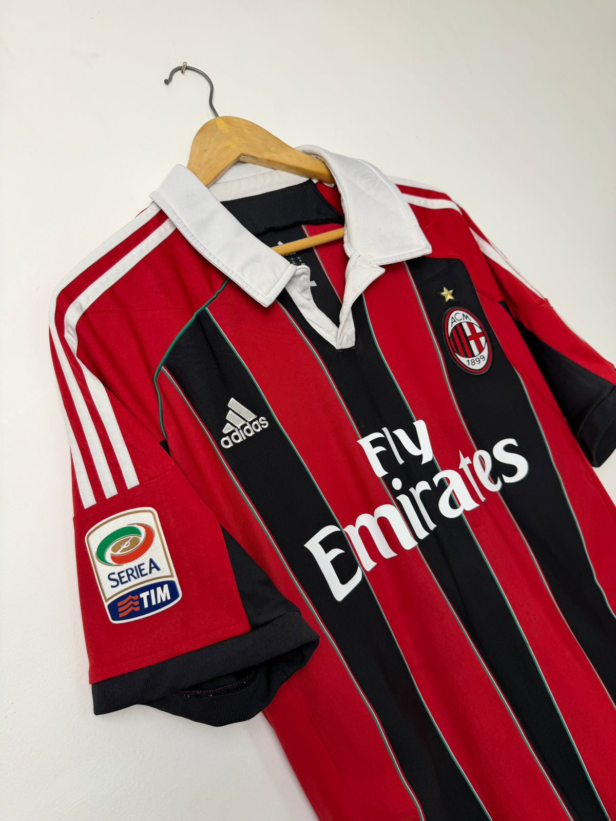 Mario Balotelli AC Milan 2012-13 home football shirt (XL)