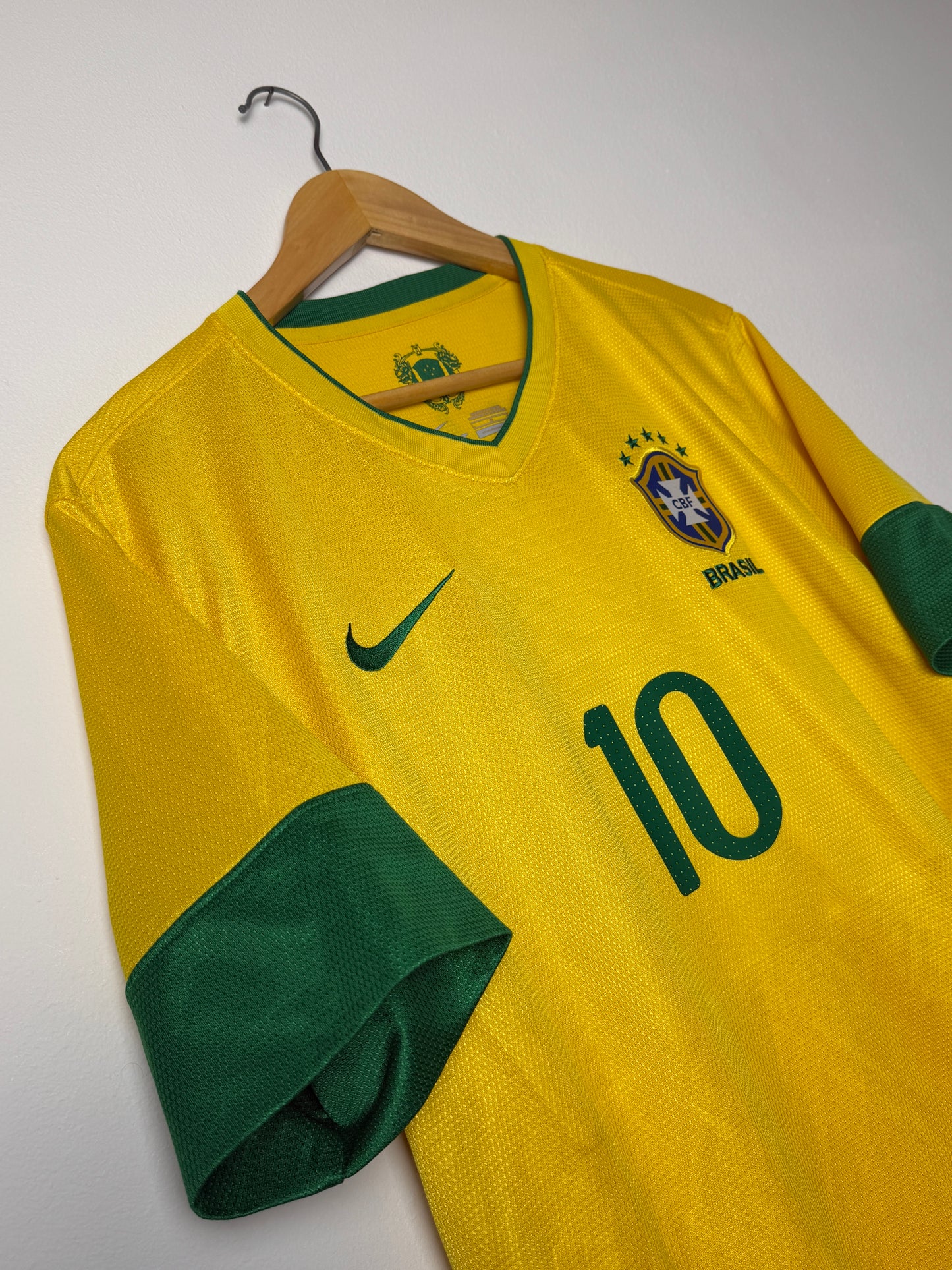 Neymar JR Brazil 2013 home football shirt (L)