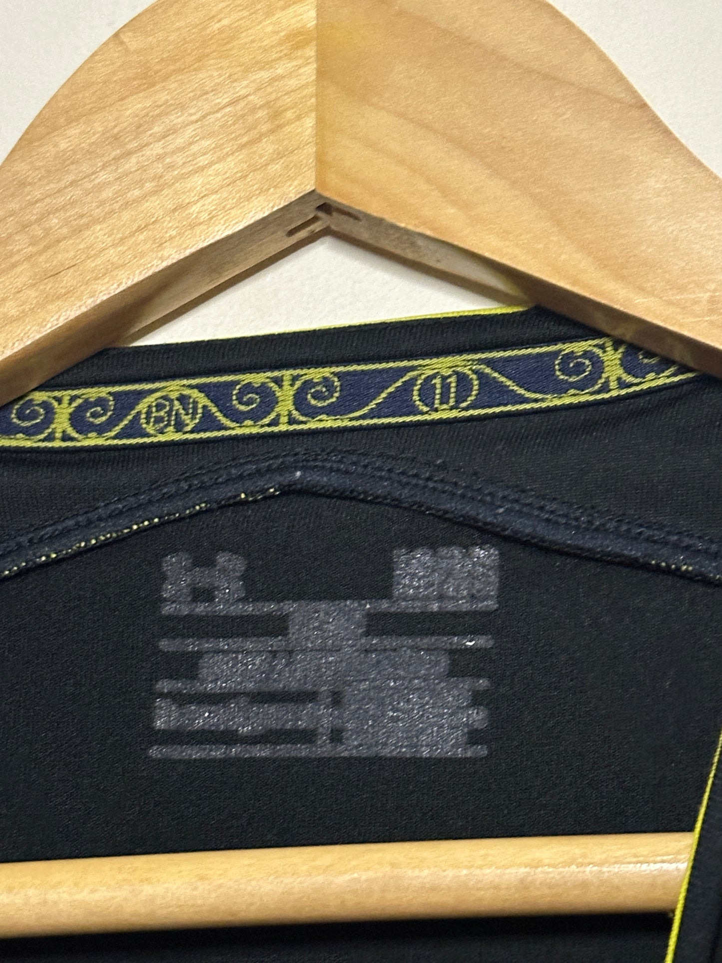 Harry Kane Tottenham Hotspur 2014-15 away football shirt (M)