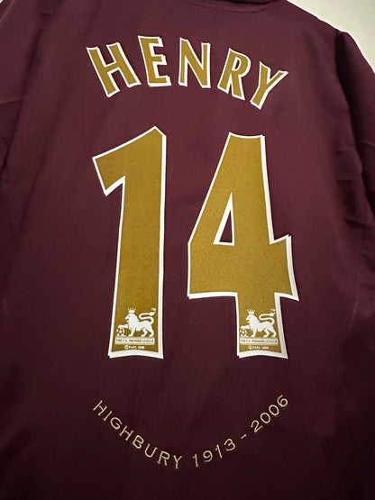 Thierry Henry Arsenal FC 2005-06 home football shirt (L)