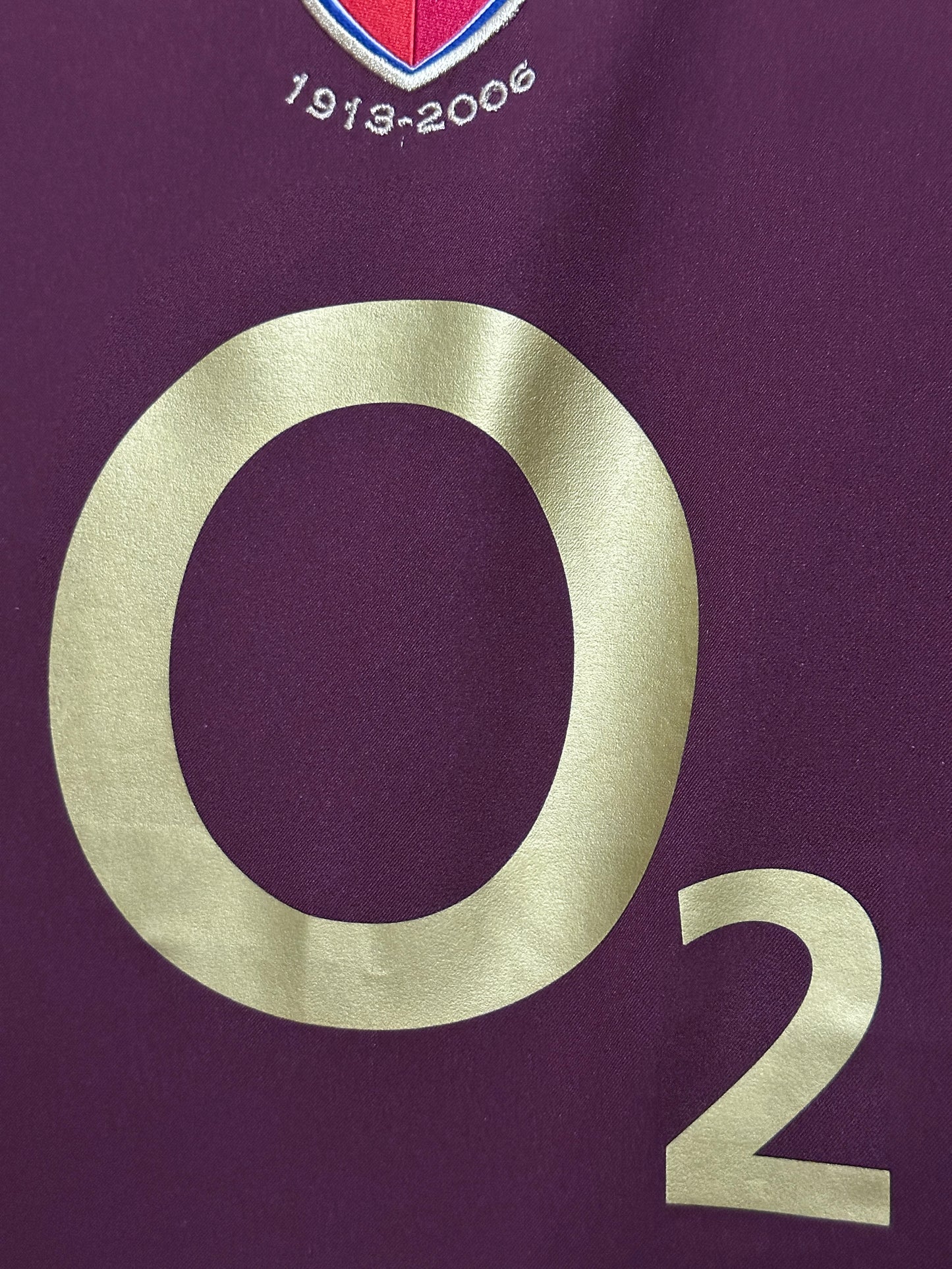 Thierry Henry Arsenal FC 2005-06 home football shirt (L)