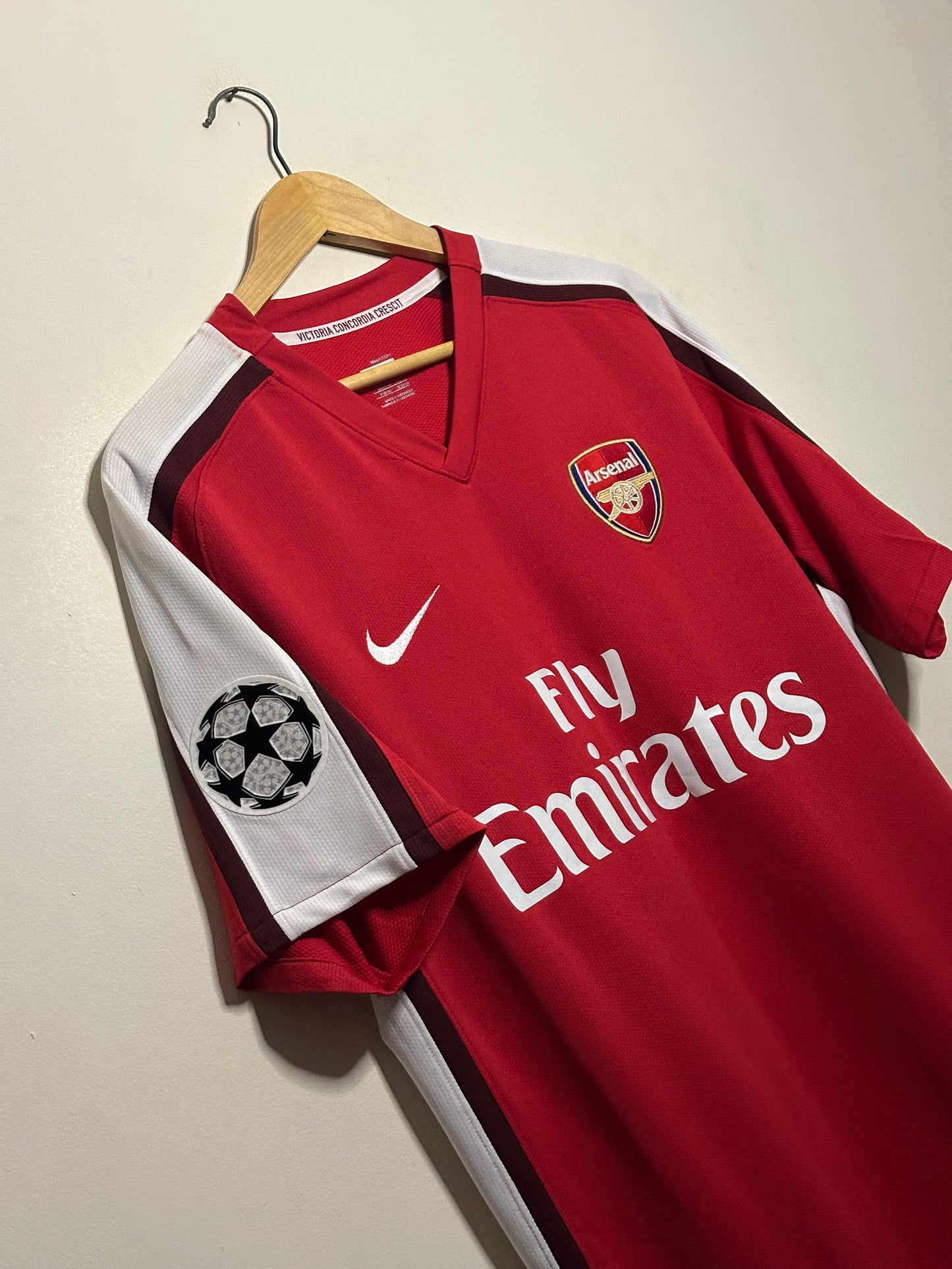 Jack Wilshere Arsenal FC 2009-10 home football shirt (L)