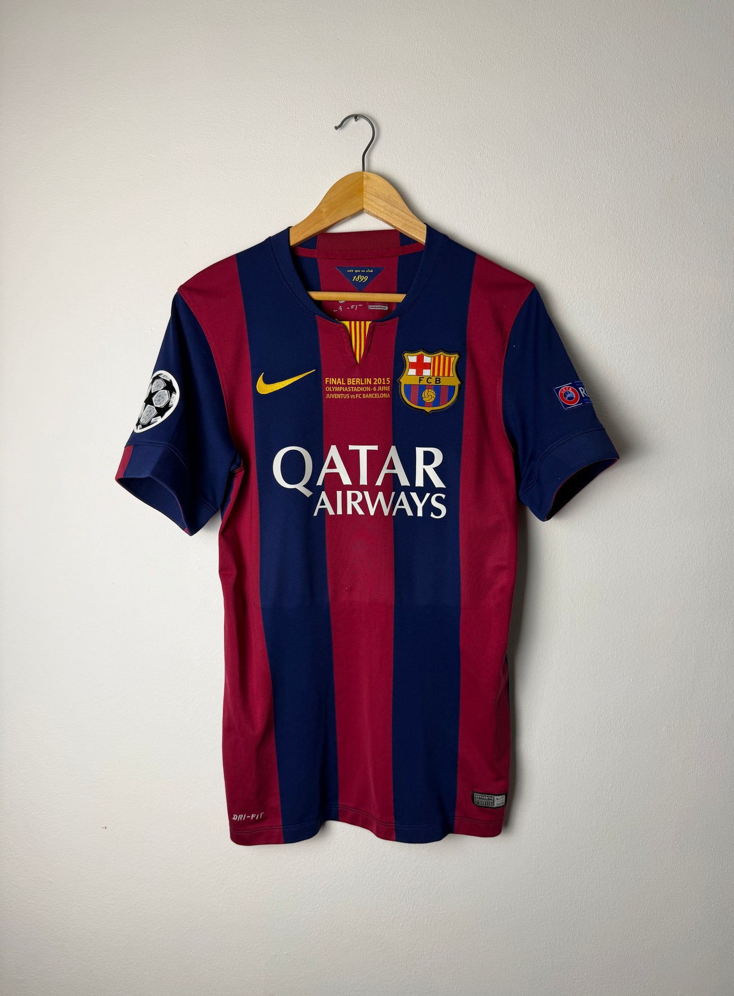 Neymar JR FC Barcelona 2014-15 Champions League final home football shirt (S)