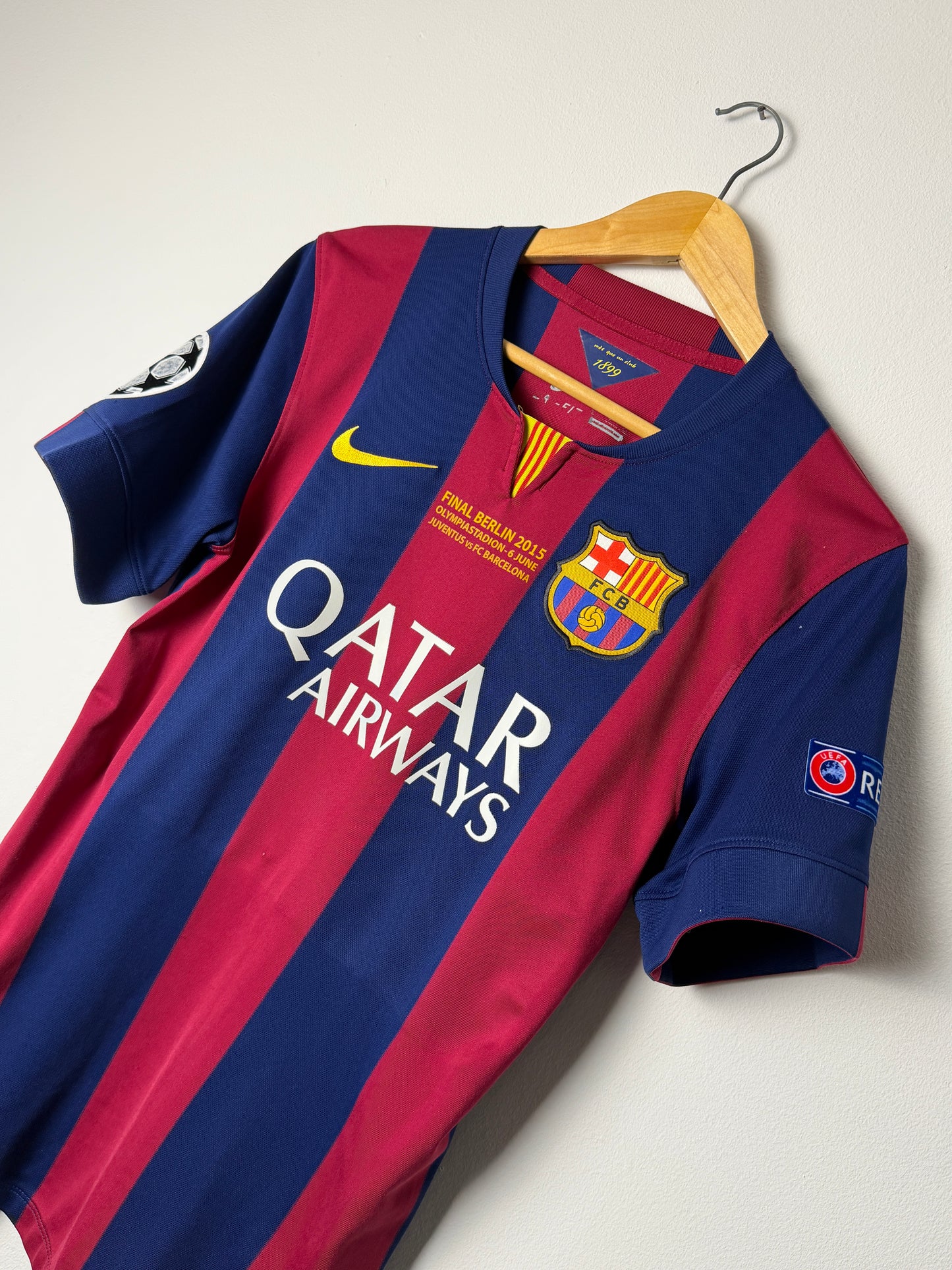 Neymar JR FC Barcelona 2014-15 Champions League final home football shirt (S)