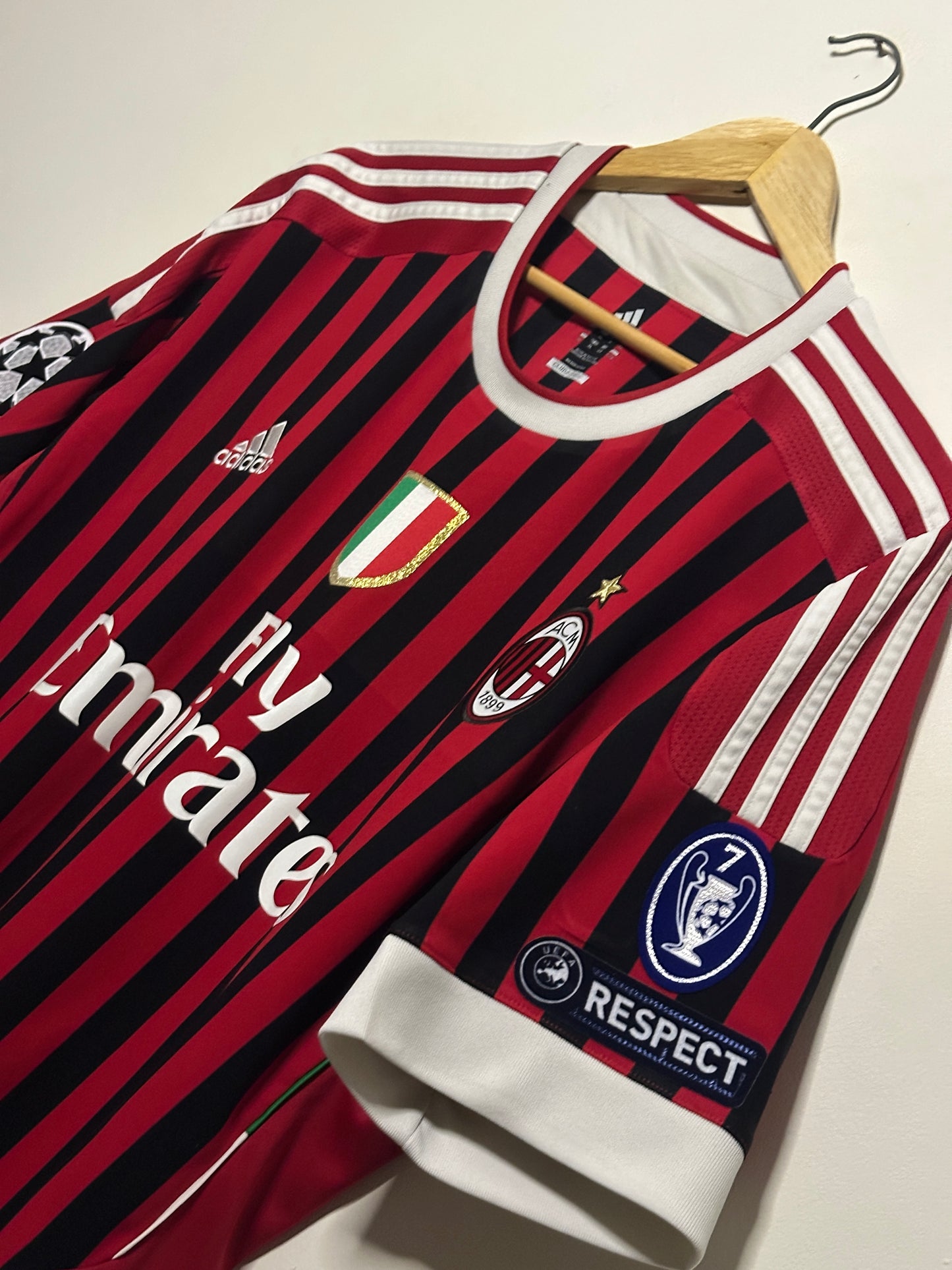 Alexandre Pato AC Milan 2011-12 home football shirt (XL)
