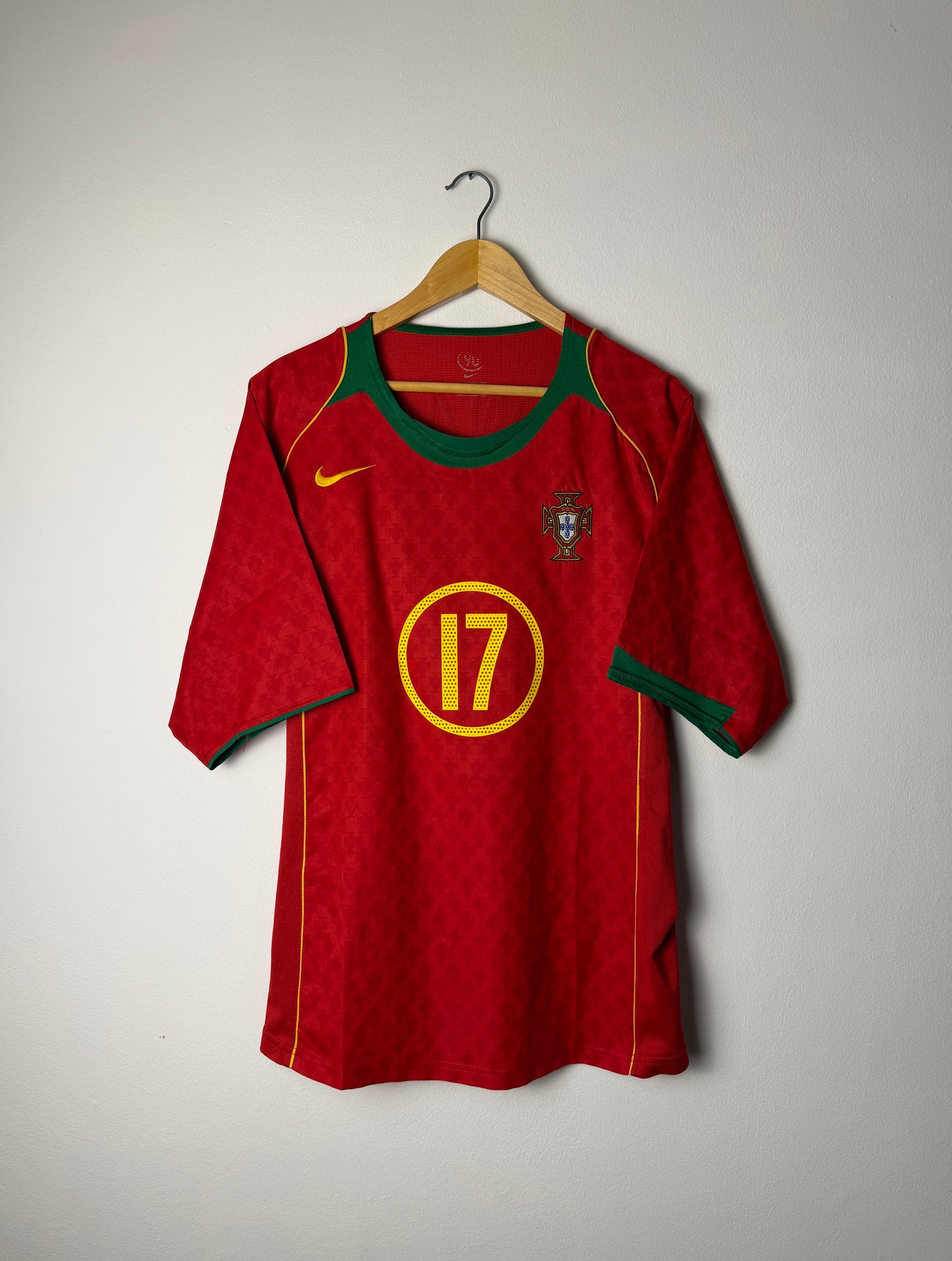 Cristiano Ronaldo Portugal 2004 home football shirt (L)