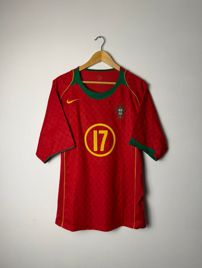 Cristiano Ronaldo Portugal 2004 home football shirt (L)
