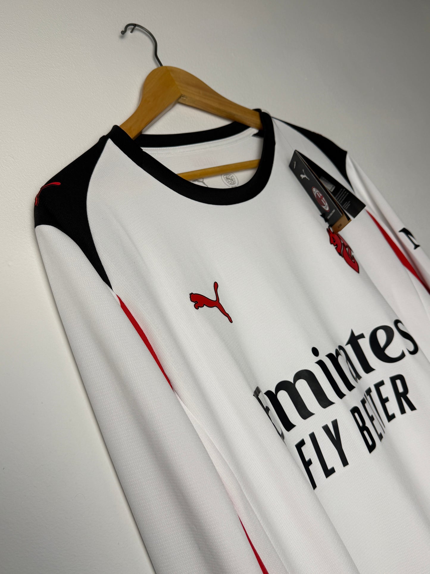 Christian Pulisic AC Milan 2025-26 away long sleeve football shirt (L)
