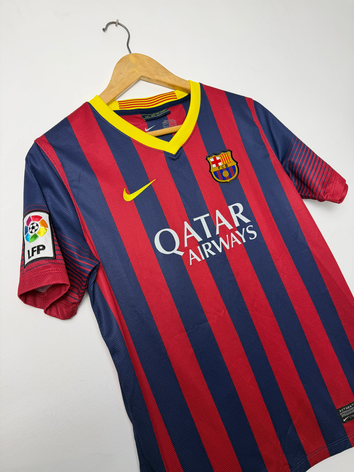 FC Barcelona 2013-13 home football shirt (YXL)