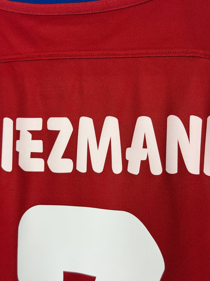 Antoine Griezmann Atletico Madrid 2015-16 home football shirt (M)
