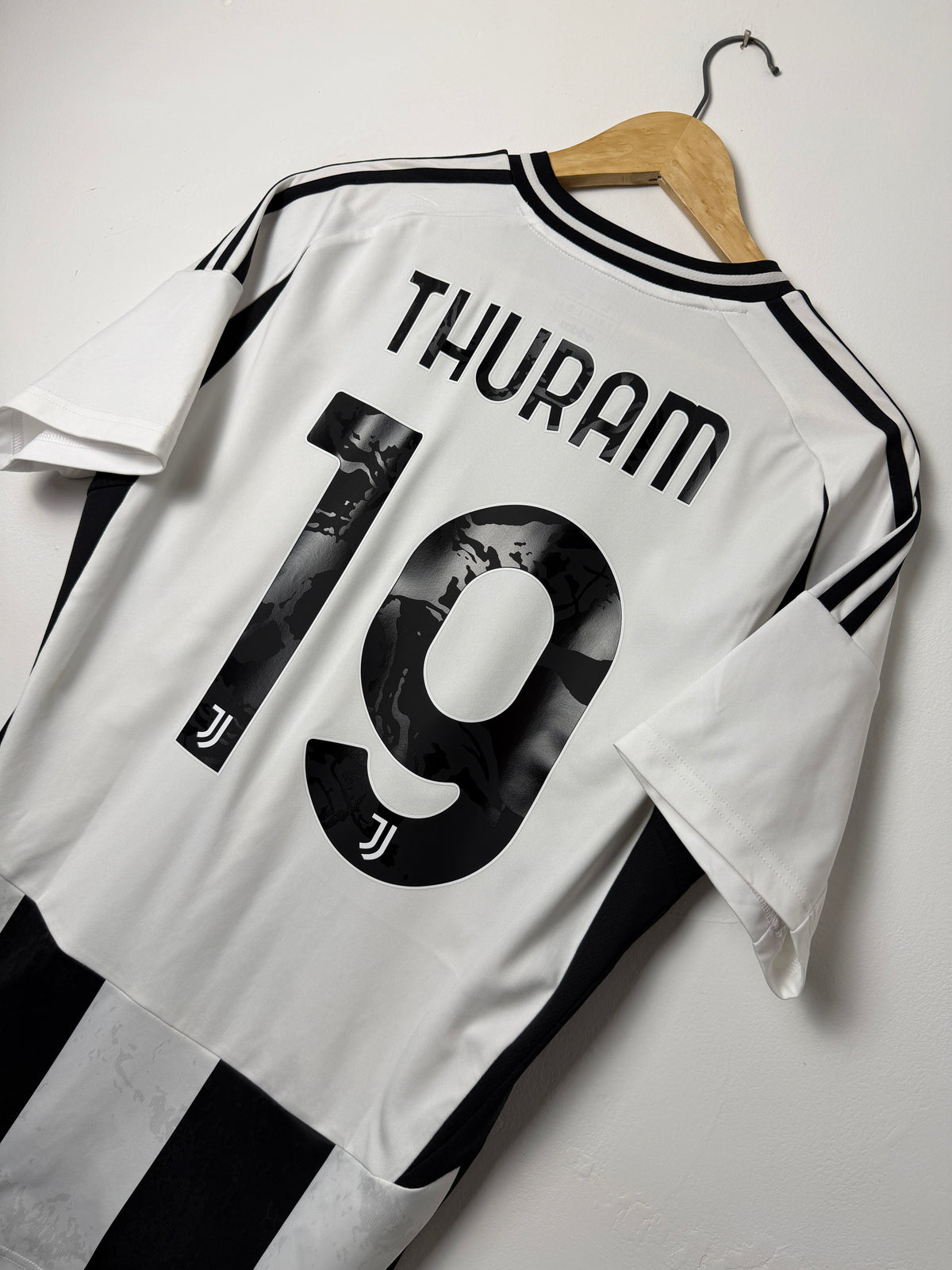 Khéphren Thuram Juventus FC 2024-25 home football shirt (L)