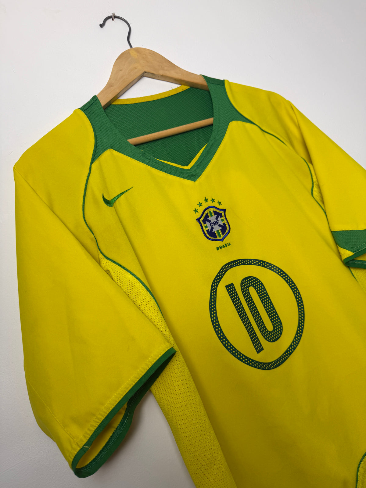 Ronaldinho 2004 home football shirt (L)