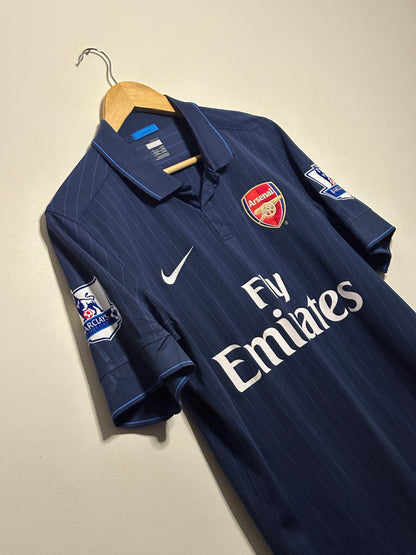 Theo Walcott Arsenal FC 2009-10 away football shirt (M)