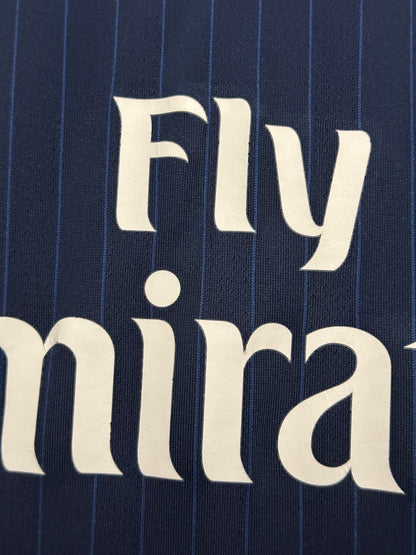 Theo Walcott Arsenal FC 2009-10 away football shirt (M)