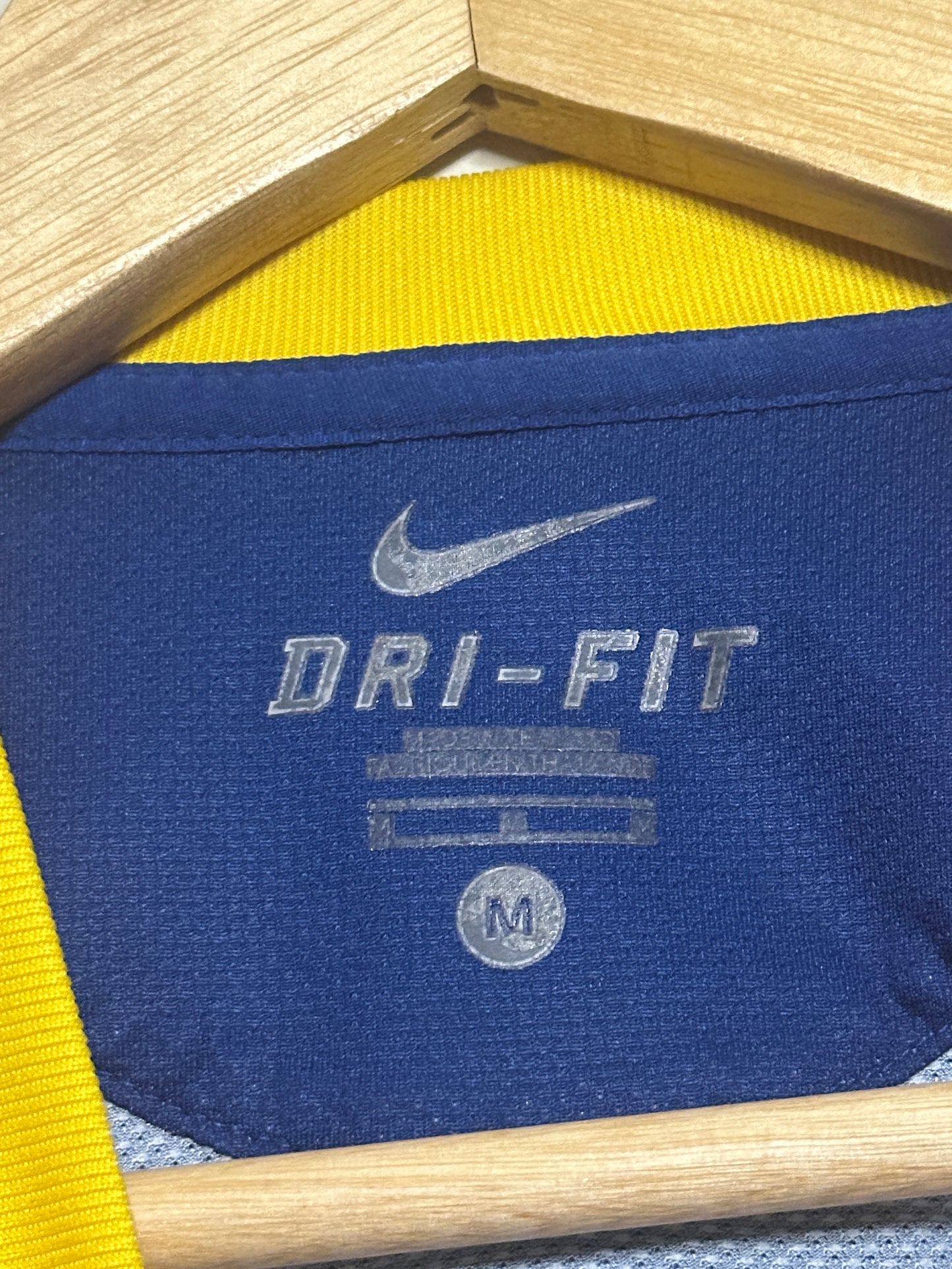 Lionel Messi FC Barcelona 2010-11 champions league final edition home football shirt (M)