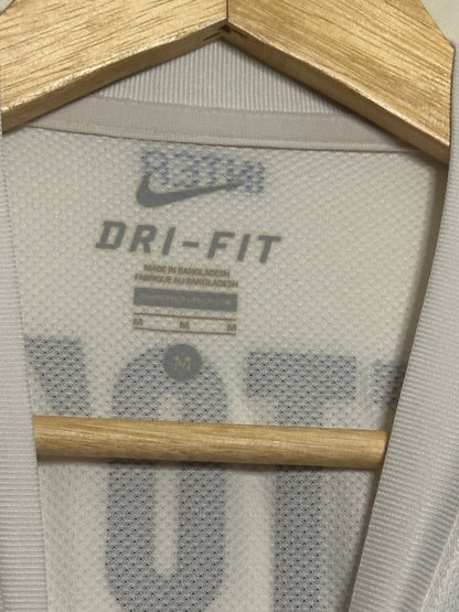 Samuel Eto'o Inter Milan 2010-11 away football shirt (M)