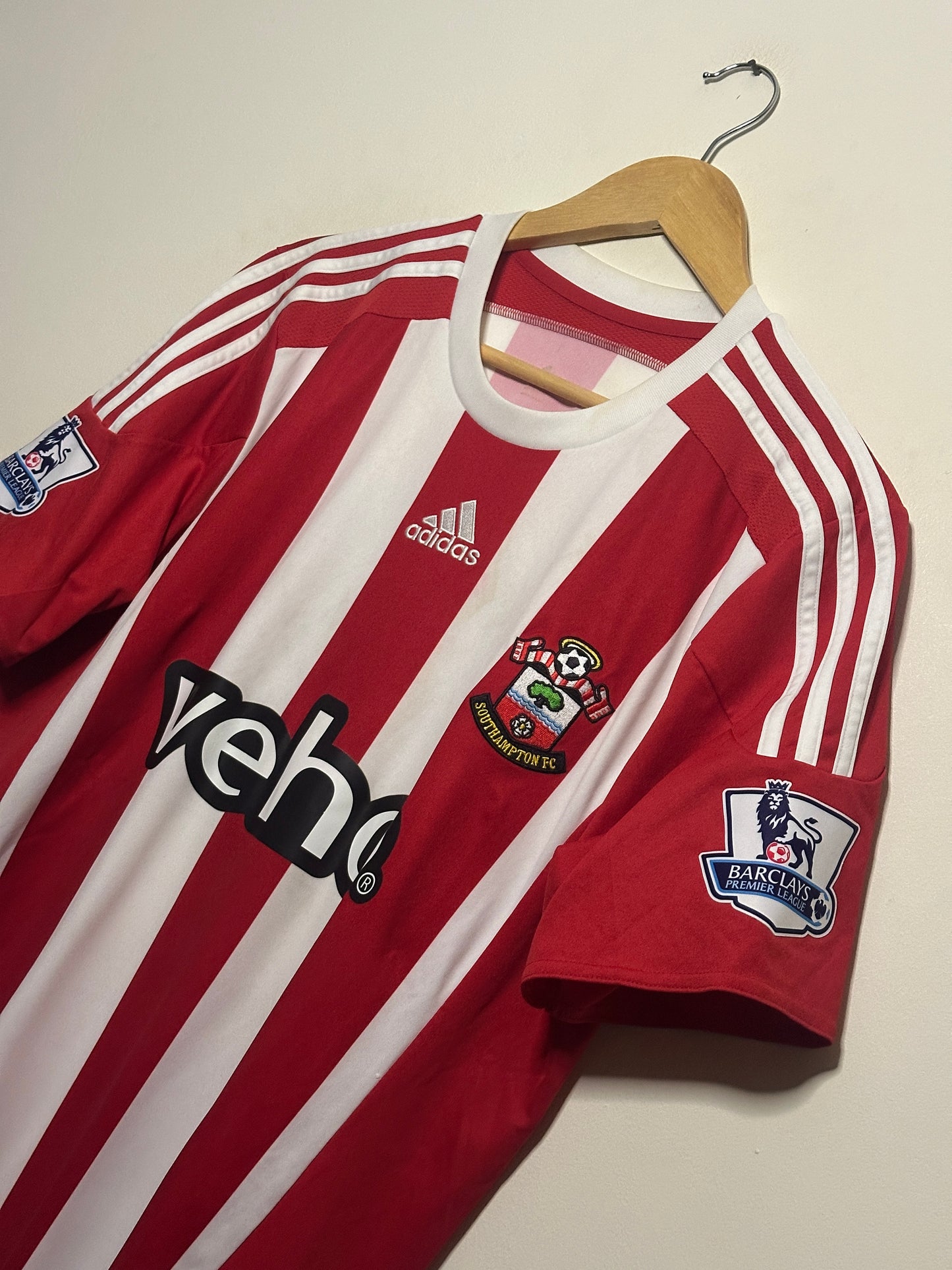 Virgil Van Dijk Southampton FC 2015-16 home football shirt (L)