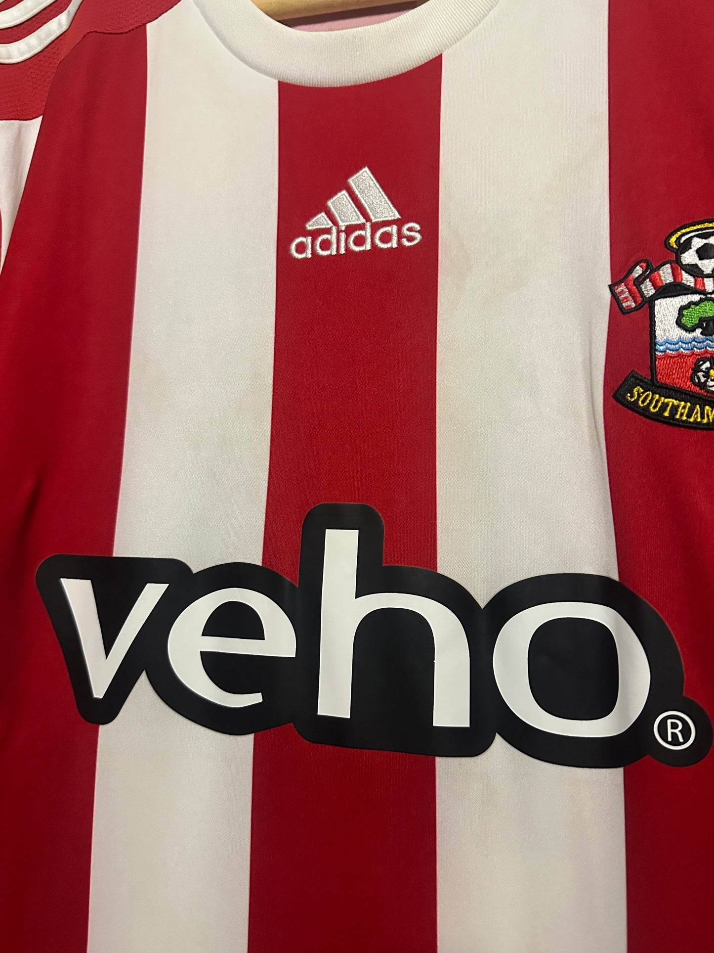 Virgil Van Dijk Southampton FC 2015-16 home football shirt (L)