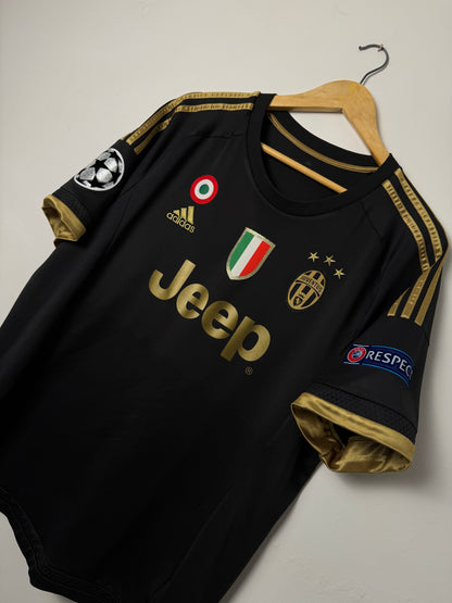 Paulo Dybala Juventus FC 2015-16 third football shirt (XL)
