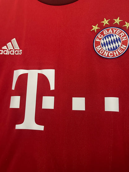 Arjen Robben FC Bayern Munich 2015-16 home football shirt (L)