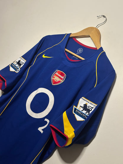 Thierry Henry Arsenal FC 2004-05 away football shirt (L)