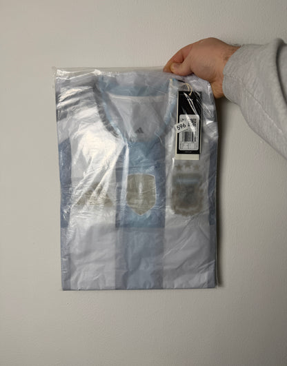 Argentina 2026 World Cup home football shirt (M)