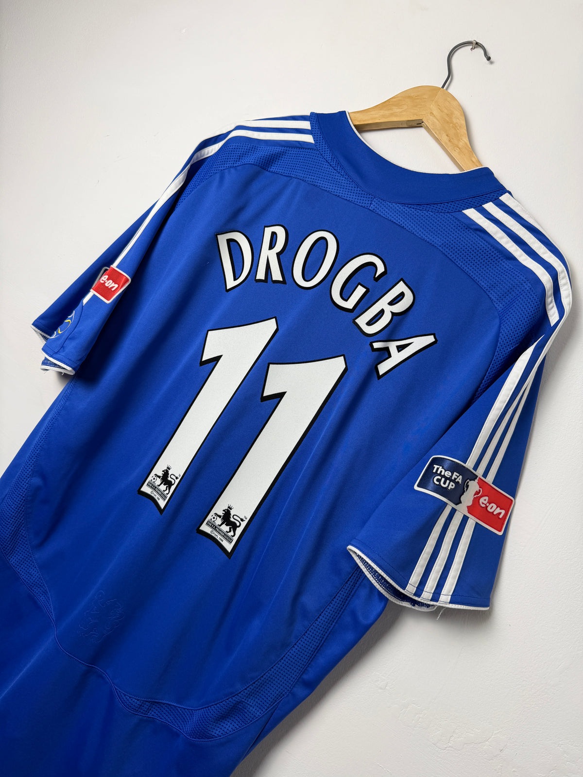 Didier Drogba Chelsea FC 2006-07 home football shirt (XL)