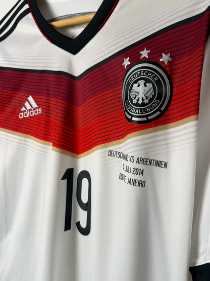 Mario Gotze Germany 2014 World Cup home football shirt (L)