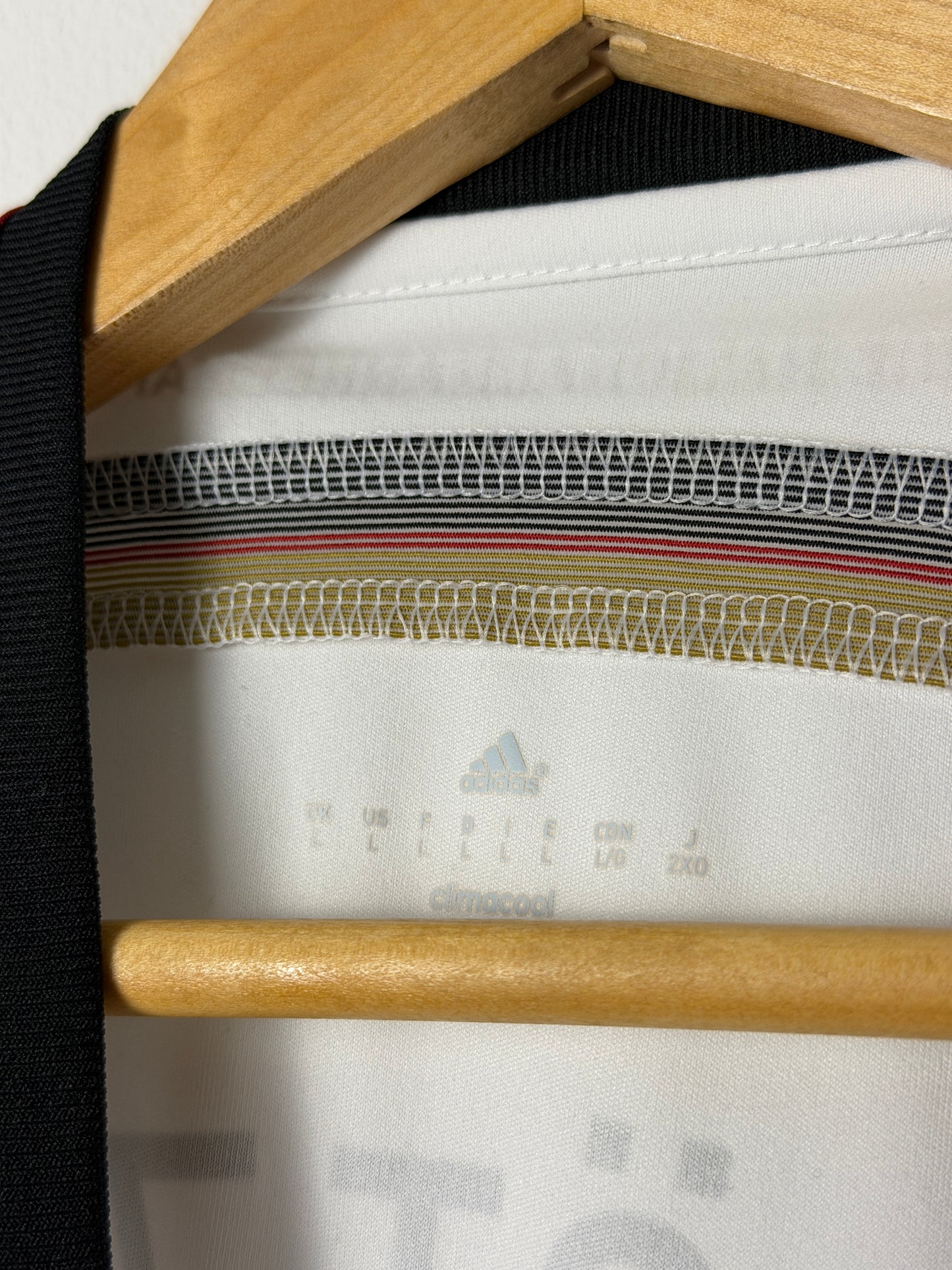 Mario Gotze Germany 2014 World Cup home football shirt (L)