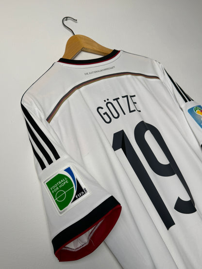 Mario Gotze Germany 2014 World Cup home football shirt (L)