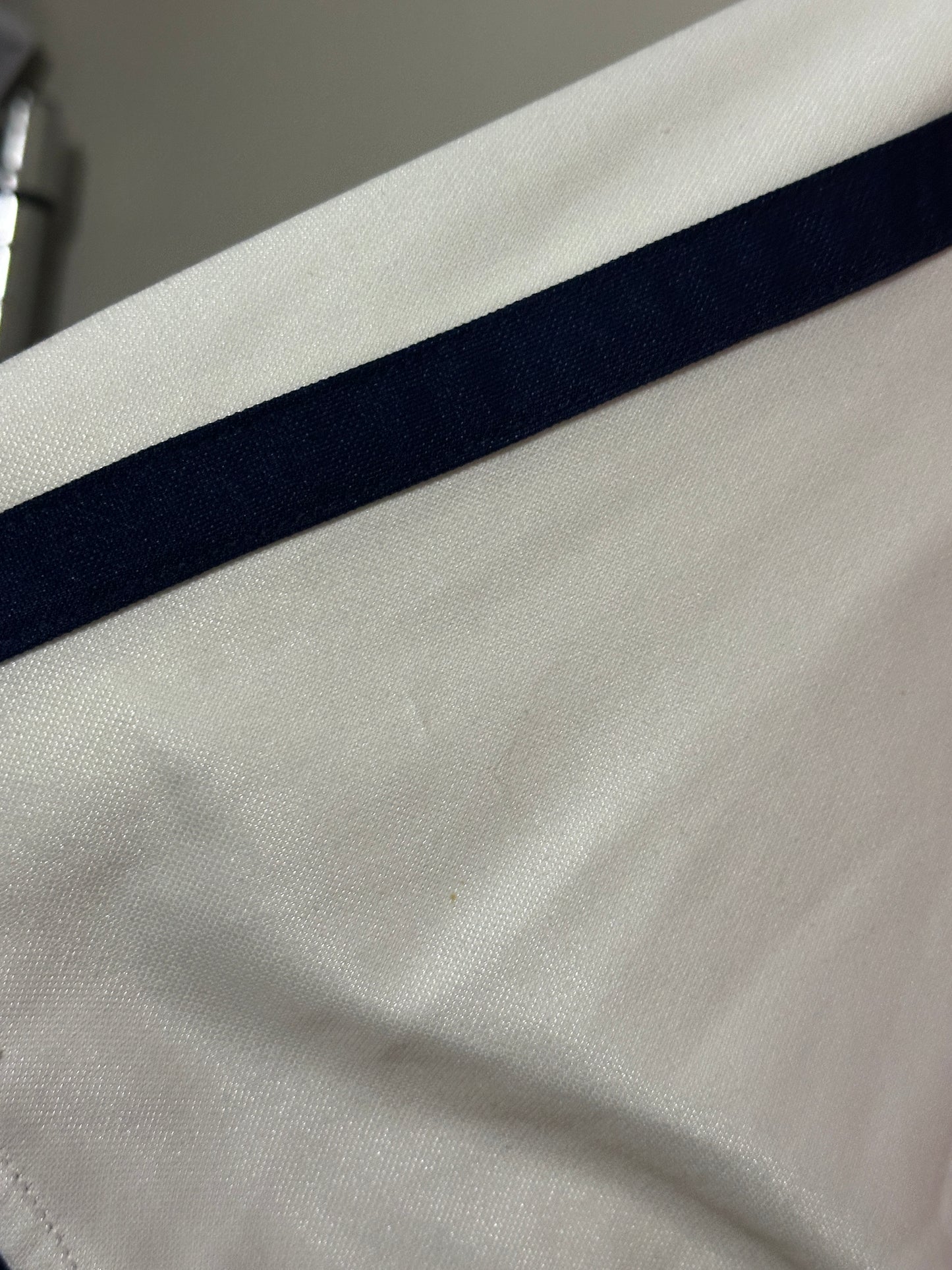 Dennis Bergkamp Arsenal FC 2000-02 home football shirt (XL)