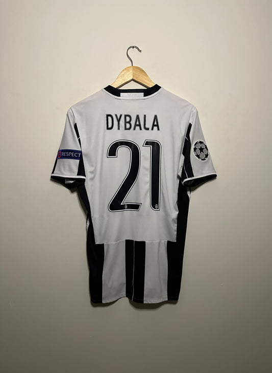 Paulo Dybala Juventus FC 2016-17 home football shirt (M)