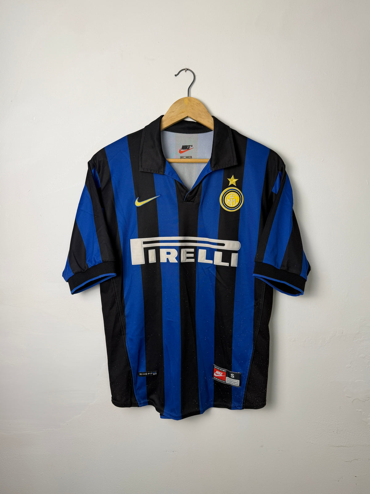 Ronaldo Nazário Inter Milan 1998-99 home football shirt (S)