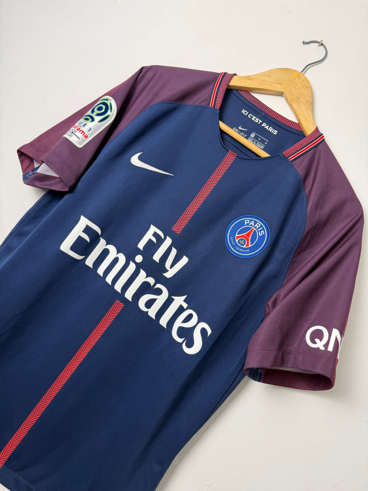 Neymar JR PSG 2017-18 home football shirt (M)