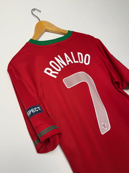 Cristiano Ronaldo Portugal 2012 home football shirt (M)